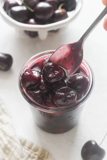 Compota de cerezas