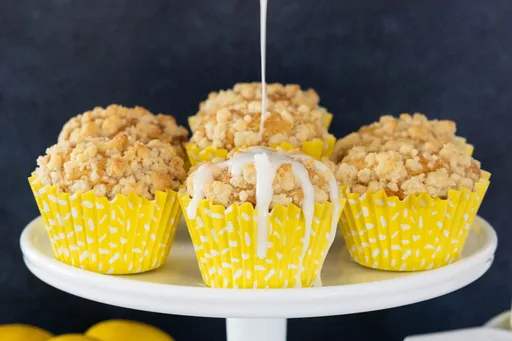 Lemon Crumble Muffins