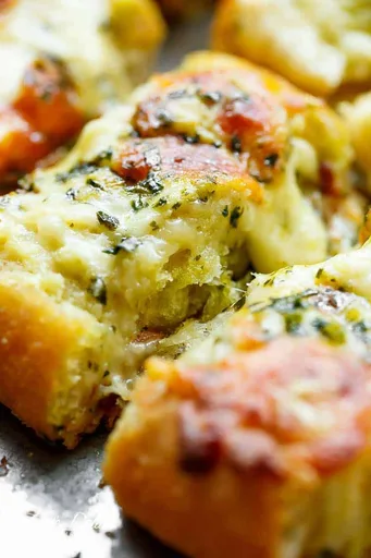 Cheesy Garlic Bread