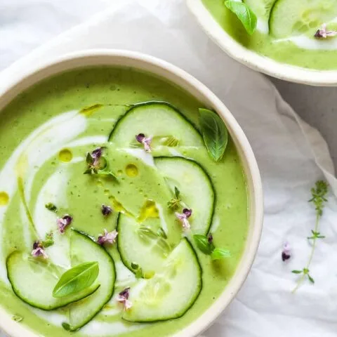 Gazpacho Vegano de Pepino y Albahaca