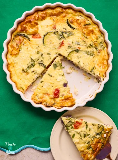 Quiche mediterránea de verduras asadas y queso feta