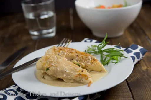 Pollo en salsa de mostaza y estragón