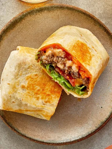 Wraps Rellenos de Hamburguesa con Queso (Estilo Big Mac)