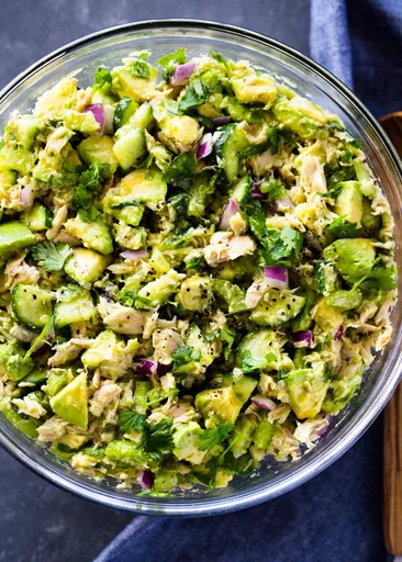 Ensalada de Atún con Aguacate