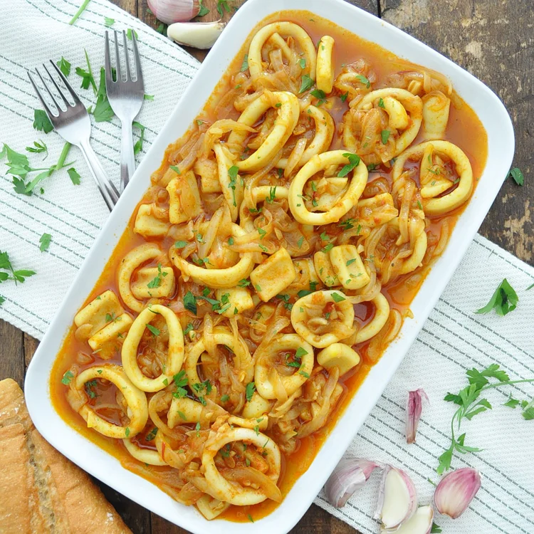 Spanish Calamari in Onion Sauce | Calamares Encebollados