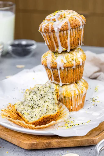 Muffins de Almendra y Semillas de Amapola