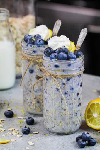 Blueberry Overnight Oats