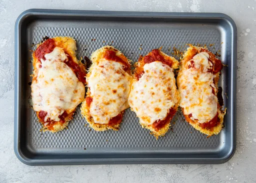 Parmesano de pollo al horno