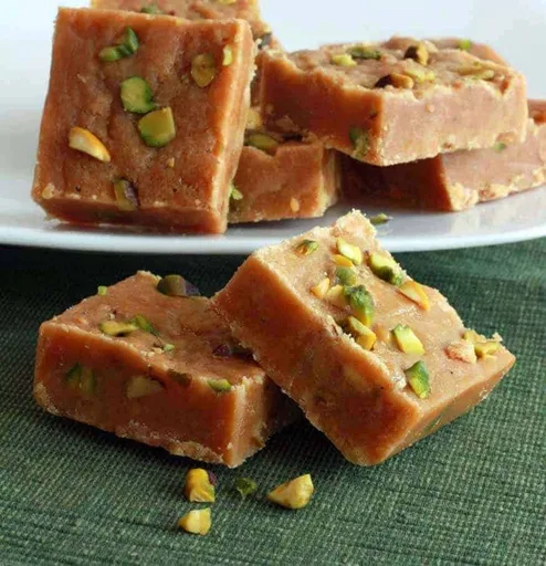 Besan Ki Barfi (Pakistani Chickpea Pistachio Fudge)