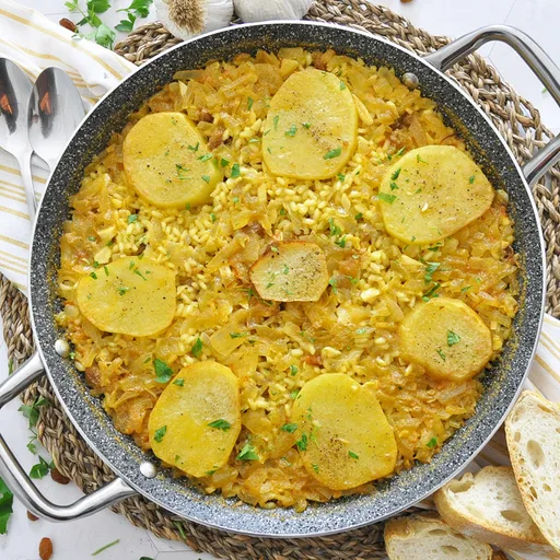 Arroz con Patatas y Pasas