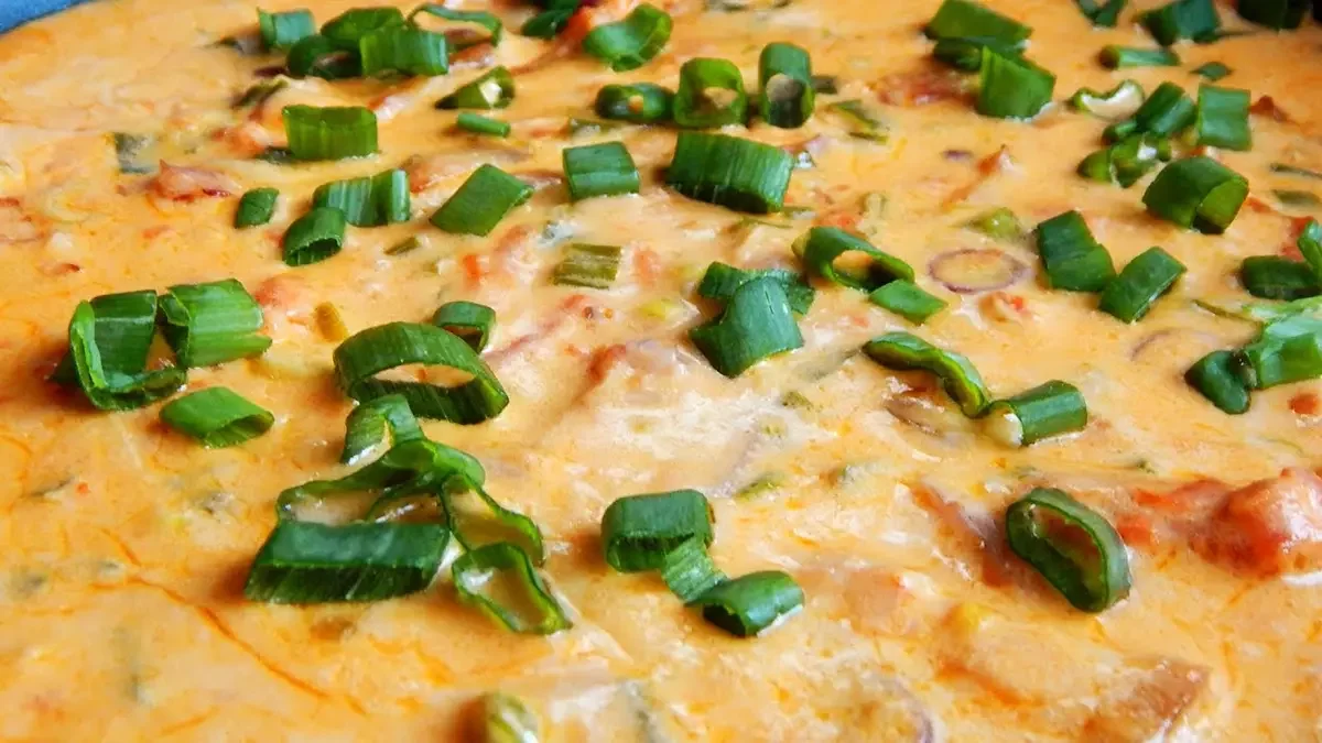 Scarparo sauce with cream and bacon