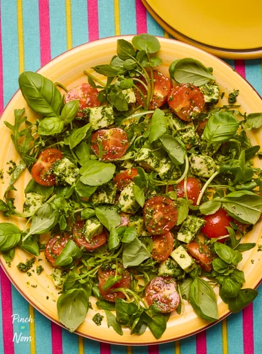 Tomato, Basil and Mozzarella Salad | Slimming & Weight Watchers Friendly