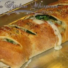 Cheesy Spinach Garlic Thyme Stuffed Bread Recipe