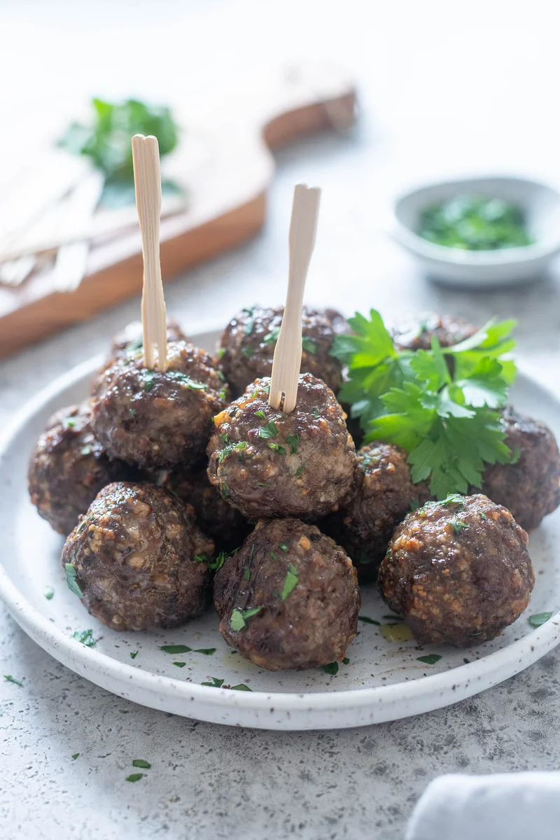 Easy Air Fryer Meatballs