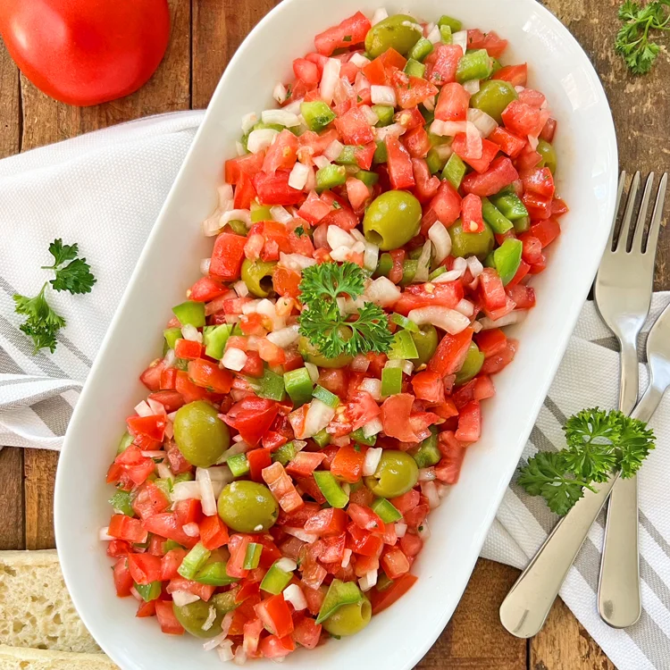 Mallorcan-Style Tomato Salad | Trampó Mallorquín