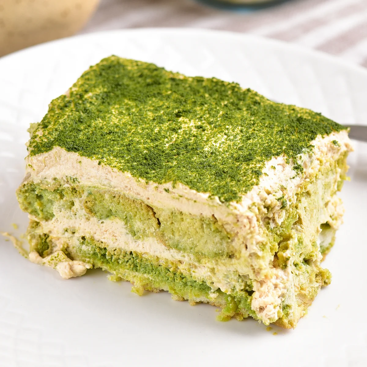 Easy Alcohol Matcha Tiramisu