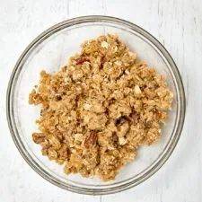 Cobertura crujiente de avena y crumble