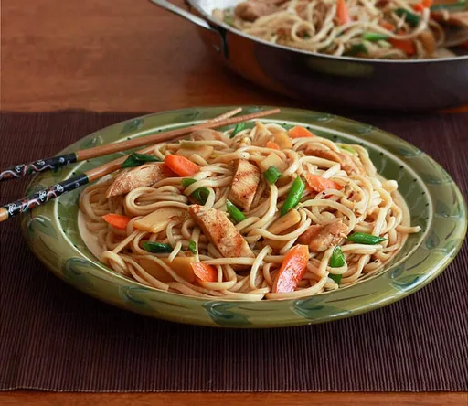 Fideos con pollo teriyaki