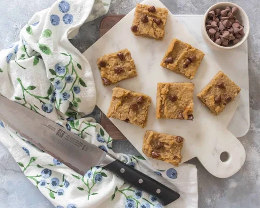 Flourless Healthy Chickpea Peanut Butter Blondies
