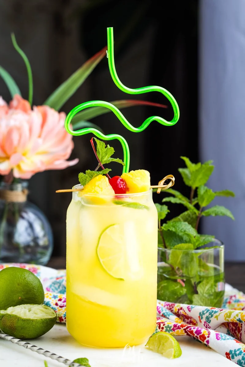 Pineapple Rum Punch