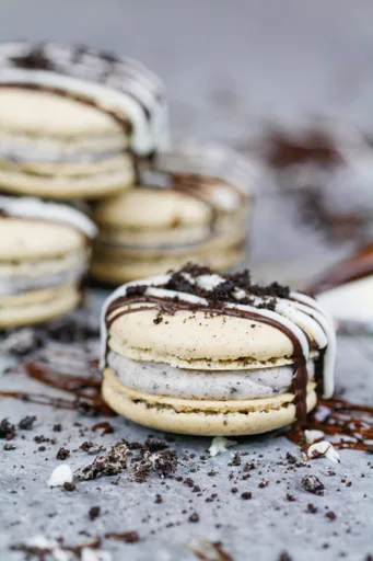 Oreo Macarons