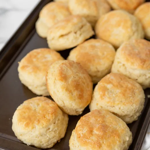 Fluffy Buttermilk Biscuits
