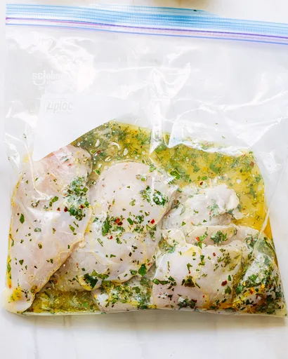 Adobo de Pollo al Limón y Hierbas (Parrilla, Horno o Sartén)