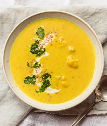 Curry-Spiced Coconut Milk Cauliflower Soup