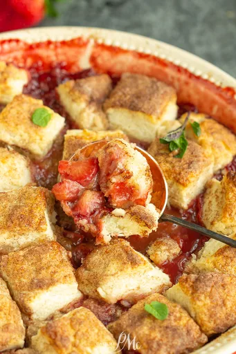 SOUTHERN HOMEMADE STRAWBERRY COBBLER RECIPE