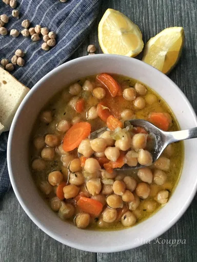 Sopa de garbanzos