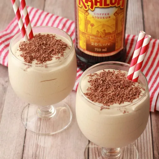 Batido de Kahlúa (Dom Pedro)
