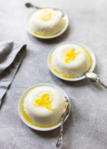 Pana cotta de aceite de oliva y limón