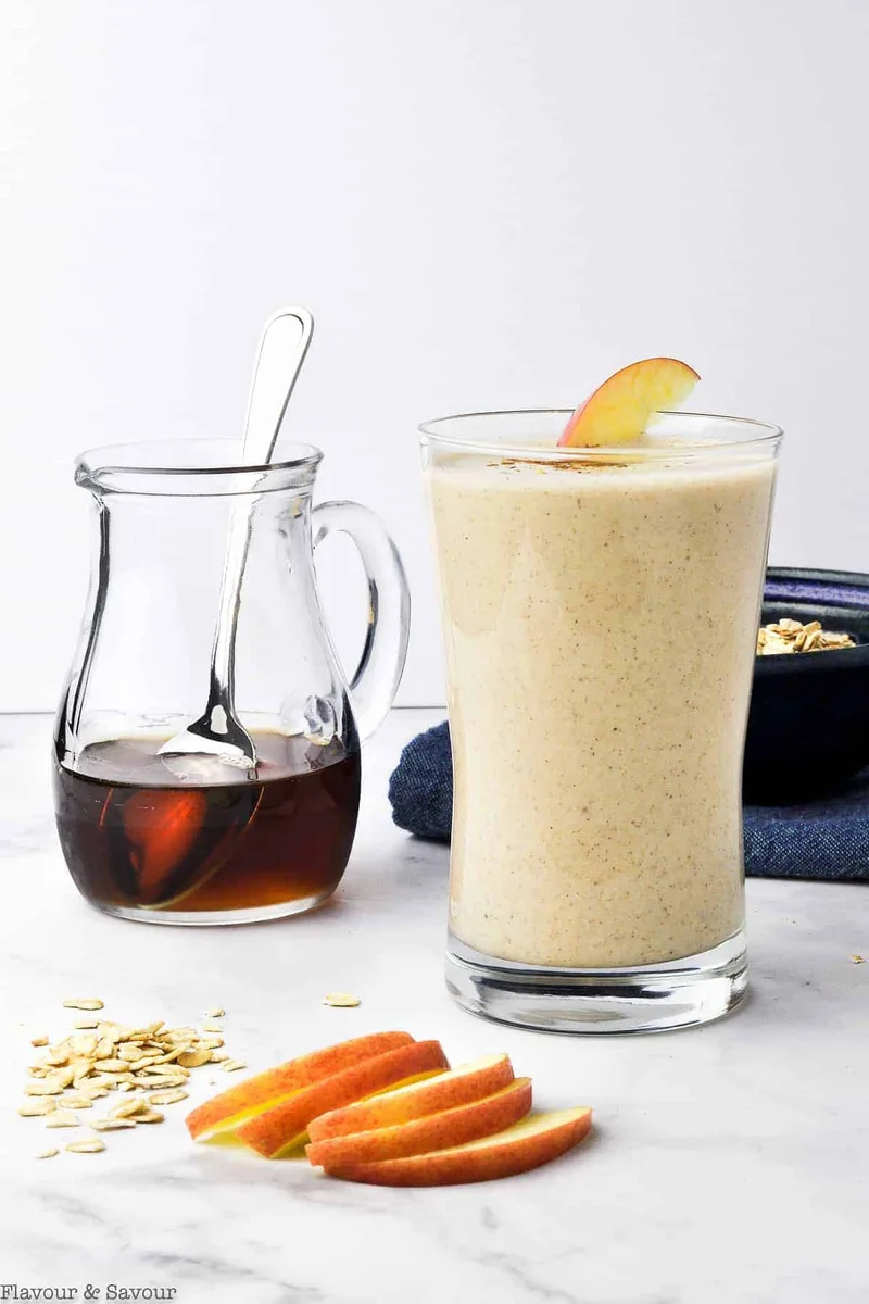 Apple Oatmeal Breakfast Smoothie