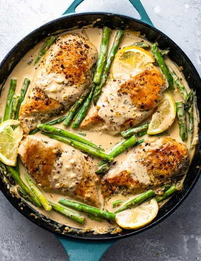 Creamy Lemon Garlic Chicken with Asparagus (30 Minutes!)