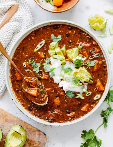 30-Minute Sweet Potato Black Bean Chili
