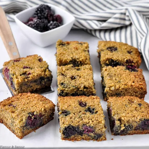 Blackberry Oatmeal Breakfast Bars - Gluten-Free