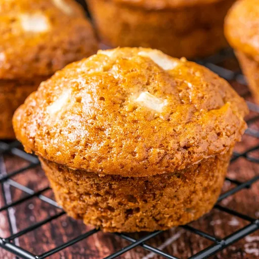 Vegan Apple Muffins