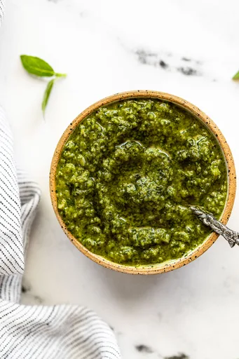Pesto de albahaca y menta