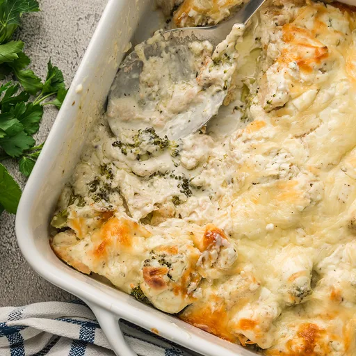 Caserola cremosa de atún y brócoli (apto para keto)