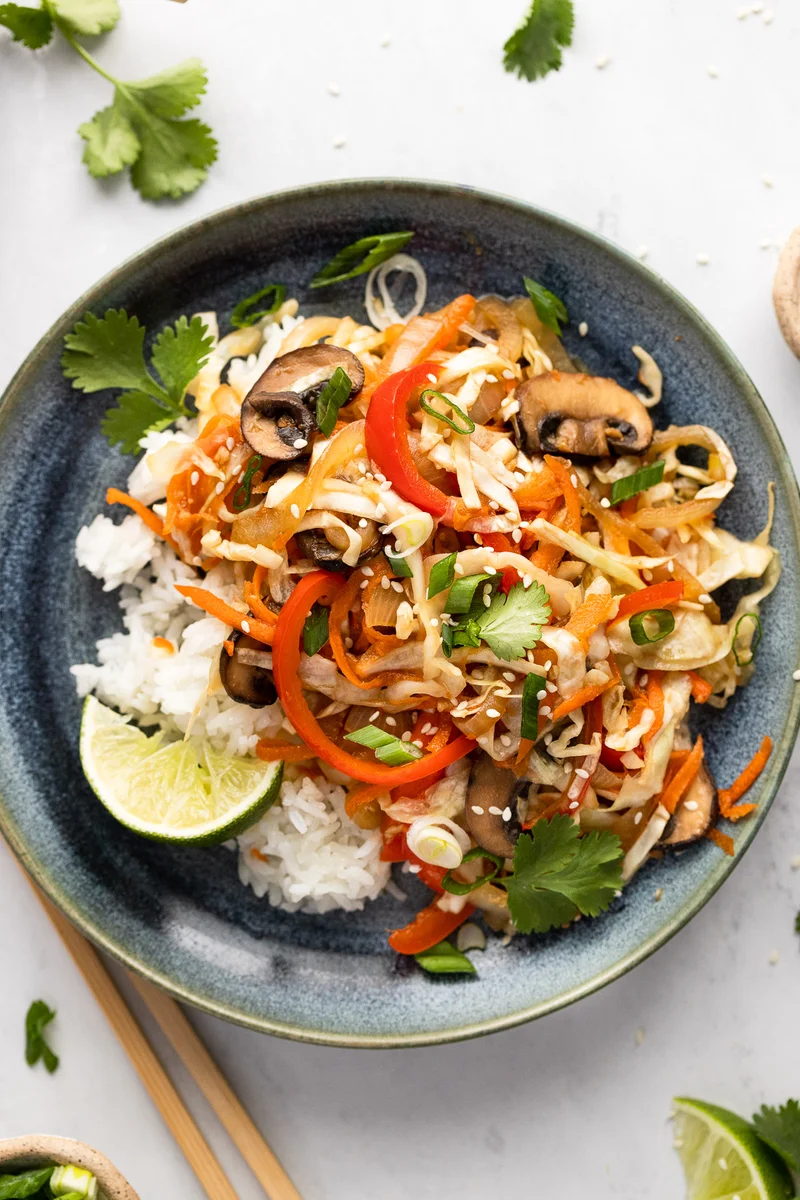 Quick Cabbage & Mixed Veggie Stir Fry (Vegetarian)