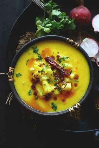 Mooli Ki Kadhi Recipe