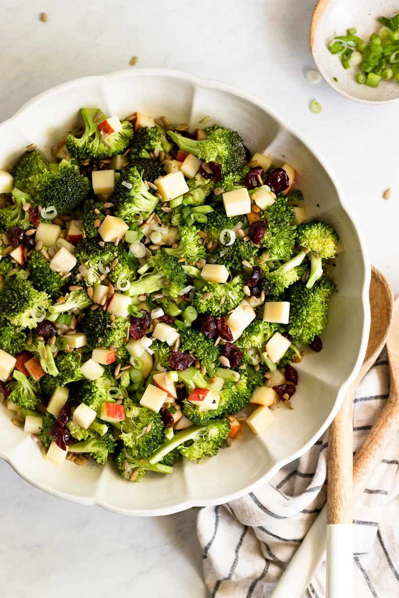 Easy Broccoli Salad (without bacon or mayo)
