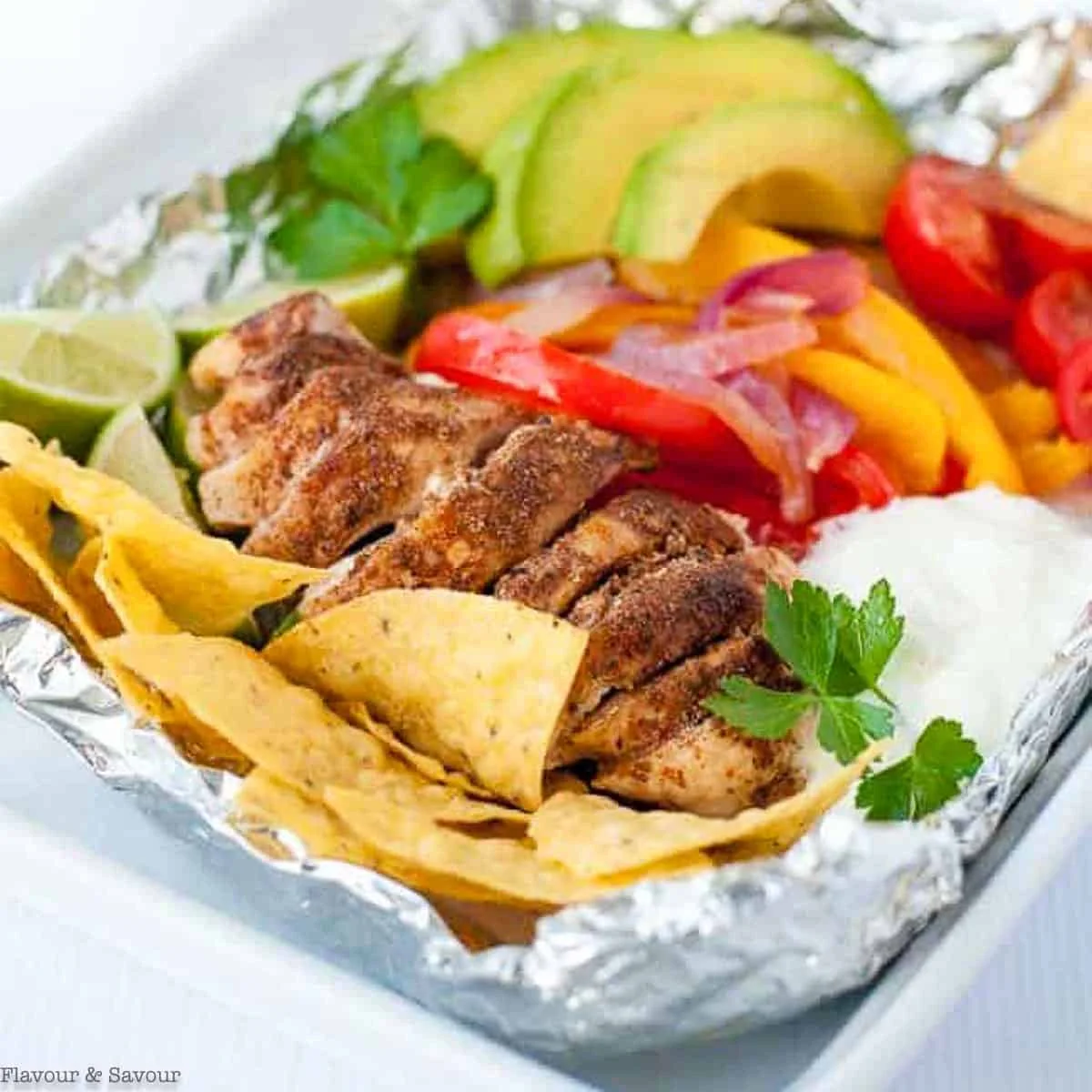 Easy Chicken Fajitas in Foil Packets