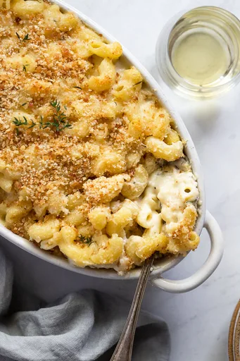 White Wine Mac and Cheese with Taleggio