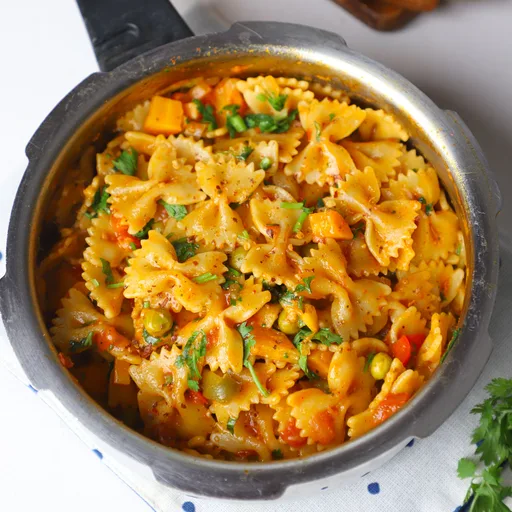 Macarrão na panela de pressão