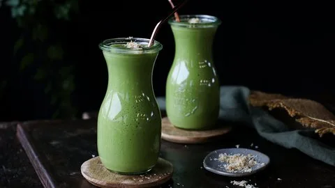 Batido verde para principiantes: Crema de cacahuete y plátano