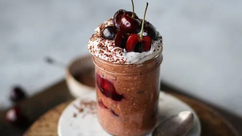 Black Forest Overnight Oats