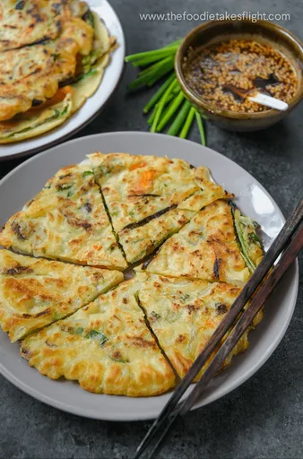 Vegan Pajeon 파전 (Korean Scallion/Green Onion Pancakes)