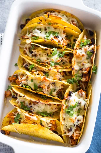 Tacos de pollo al horno fáciles