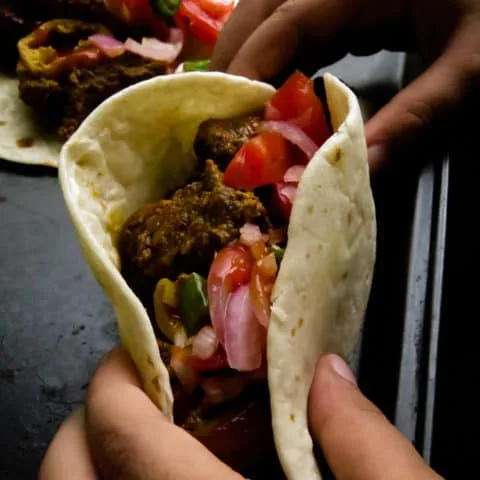 Wrap de ternera picante al estilo de Sri Lanka